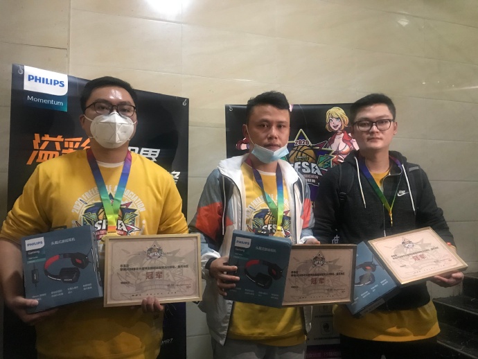 守望黎明如何获得金币